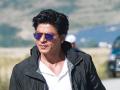 Shahrukh Khan : एकीकडे 'पठाण'चा वाद तर दुसरीकडे शाहरुखने उंचावले देशाचे नाव ! - Marathi News | shahrukh-khan-is-the-only-indian-actor-included-in-the-empire-list-magzine-of-50-all-time-greatest-actors | Latest filmy Photos at Lokmat.com
