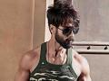 ‘जर्सी’च्या रिमेकसाठी शाहिद कपूरला मिळाले 35 कोटी, काय आहे सत्य? - Marathi News | is shahid kapoor charging 35 cr for jersey remake read truth | Latest filmy News at Lokmat.com