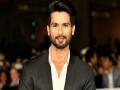 ‘प्रत्येक कलाकृतीचा मान ठेवावा!’-शाहिद कपूर - Marathi News |  'Honour every artwork!' - Shahid Kapoor | Latest filmy News at Lokmat.com