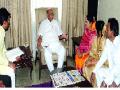 शाहू समाधिस्थळाची जबाबदारी सरकारचीच : शरद पवार - Marathi News | The responsibility of the Shahu Samadhi is only by the government: Sharad Pawar | Latest kolhapur News at Lokmat.com