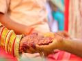 नवरदेवाला ३ तास विलंब, मांडवात झाली तीन हजारांची दंडवसुली; त्र्यंबक विवाहाची चर्चा - Marathi News | Groom delayed for 3 hours, fine of Rs 3,000 collected in Mandwa; Talk of Trimbak marriage | Latest nashik News at Lokmat.com