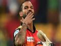 IPL 2018 : सनरायजर्स हैद्राबादच्या कर्णधारपदी गब्बर? - Marathi News | IPL 2018: Shikhar Dhawan looks likely candidate for SRH captaincy | Latest cricket News at Lokmat.com