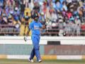 India vs Australia, 2nd ODI : शिखर, विराट, लोकेश यांचे अर्धशतक, टीम इंडियाची दमदार खेळी - Marathi News | India vs Australia, 2nd ODI : India finish with 340/6 in Rajkot, set 341 runs target to Australia | Latest cricket News at Lokmat.com