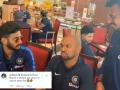 Video : शिखर धवननं केली 'बाला'ची नक्कल; भुवनेश्वर कुमारकडून ट्रोल - Marathi News | WATCH: Shikhar Dhawan enacts Akshay Kumar's Bala character from Housefull 4, gets trolled by Bhuvneshwar Kumar | Latest cricket News at Lokmat.com