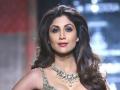 आणि शिल्पा शेट्टीला बसला आश्चर्याचा धक्का दिला - Marathi News | Shilpa shetty got shocked in super dancer 3 | Latest filmy News at Lokmat.com