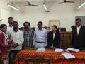 Sangli: मोडणारा संसार पुन्हा लोकअदालतीत उभा राहिला, मुलांना पुन्हा मिळाली आई-वडिलांची छत्र छाया - Marathi News | The broken world stood again in the people's court in sangli | Latest sangli News at Lokmat.com