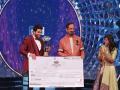 Bigg Boss Marathi 2 Winner: शिव ठाकरे सांगतोय, मिळालेल्या १७ लाखांमधून करणार या गोष्टी - Marathi News | Bigg Boss Marathi 2 Winner: Shiv Thakare will do this from Prize money of bigg boss marathi 2 | Latest filmy News at Lokmat.com