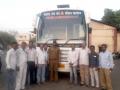 शहादा-पुणे शिवशाही बससेवेचे उद्घाटन - Marathi News | Shahada-Pune Shivshahi bus service inaugurated | Latest nandurbar News at Lokmat.com