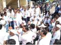 महावितरणविरोधात जिल्हाभरात आंदोलने - Marathi News | Movements in the District against MahaVitran | Latest ahilyanagar News at Lokmat.com