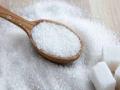 चेहऱ्याचं सौंदर्य वाढविण्यासाठी ट्राय करा शुगर स्क्रब! - Marathi News | know how to use sugar scrub the sugar beneficial for face skin | Latest beauty News at Lokmat.com