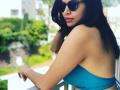 श्वेता शिंदेने बिकीनीत लावली आग, पाहाल तर पाहातच राहाल... - Marathi News | Shweta Shinde Sexy Bikini Look sets fire on Internet with deep neck dress-SRJ | Latest filmy Photos at Lokmat.com