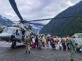 भूस्खलनग्रस्त भागातून ७६ जवानांची सुटका - Marathi News | 76 soldiers rescued from landslide-hit area | Latest national News at Lokmat.com
