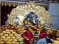 चांदीच्या गणपतीला 251 किलो आंब्याची आरास - Marathi News | 251 kg of mangoes to silver Ganpati mandir in Nashik | Latest nashik Videos at Lokmat.com