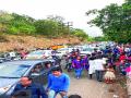 सिंहगड परिसरात पर्यटकांची गर्दी - Marathi News |  A crowd of tourists in the Sinhgad area | Latest pune News at Lokmat.com
