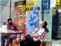 Coronavirus Mumbai Updates: मुंबईतील १७ विभागांमध्ये एक हजार सक्रिय रुग्ण; हाॅटस्पाॅटची संख्या अधिक - Marathi News | Coronavirus Mumbai Updates: One thousand active patients in 17 wards of Mumbai; More hotspots | Latest mumbai News at Lokmat.com