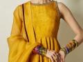 Fashion Tips: Must-Have Colours for Every Wardrobe That Flatter All Skin Tones - Hindi News | Fashion Tips: Must-Have Colours for Every Wardrobe That Flatter All Skin Tones | Latest lifestyle Photos at Lokmattimes.com