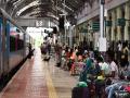 Indian Railway: रेल्वे प्रवाशांना ‘युजर चार्जेस’ द्यावे लागणार; सर्वसामान्यांच्या खिशाला कात्री लावणार - Marathi News | Indian Railway passengers have to pay 'user charges' for redeveloped stations | Latest national News at Lokmat.com