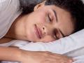 Tips to Sleep Better at Night : रात्री गाढ- शांत झोप येत नाही? 5 गोष्टी करा, झोपेचा प्रश्नच सुटेल.. - Marathi News | | Latest sakhi News at Lokmat.com
