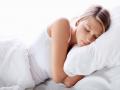 तुम्ही रात्री उपाशीपोटी झोपता का?; 'या' आजारांचा वाढू शकतो धोका  - Marathi News | Sleeping on empty stomach can have negative impact on health | Latest health News at Lokmat.com