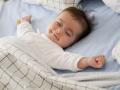लहान मुलं लवकर झोपत नाहीत का?, 'या' टिप्स करतील मदत - Marathi News | best tips to put your infant baby to sleep | Latest relationship Photos at Lokmat.com