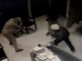 कंपाऊंडरने डॉक्टरवर दगडाने केला प्राणघातक हल्ला; राज्यातील धक्कादायक घटना - Marathi News | Compounder attacks doctors with stones in latur | Latest crime News at Lokmat.com