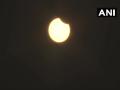 वर्षातील शेवटचं सूर्यग्रहण सुरू; पाहा अद्भुत दृश्य LIVE - Marathi News | Last solar eclipse of 2019 begins Watch Live | Latest national News at Lokmat.com