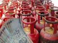LPG Price: LPG महागला! व्यावसायिक सिलेंडरचे दर १०५ रुपयांनी वाढले, तर घरगुती गॅसचे दर.. - Marathi News | LPG Price: Commercial cylinder price increased by Rs 105, Check new rates | Latest business News at Lokmat.com