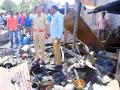 सांगलीत चार गॅस सिलिंडरचा स्फोट; 24 घरे आगीच्या भक्ष्यस्थानी - Marathi News | Four gas cylinders in Sangli; 24 houses of firefighters | Latest sangli News at Lokmat.com