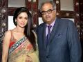 Sridevi Death Anniversary : बोनी कपूर अशा प्रकारे करणार श्रीदेवी यांच्या आठवणी जतन - Marathi News | Sridevi Death Anniversary : boney kapoor will make documentary on sridevi's life | Latest filmy News at Lokmat.com