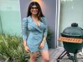 Popular adult star Mia Khalifa to auction her famous glasses to charity for Beirut Blast victims - Hindi News | Popular adult star Mia Khalifa to auction her famous glasses to charity for Beirut Blast victims | Latest entertainment Photos at Lokmattimes.com