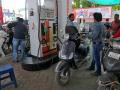 Petrol-Diesel Price: देशात ५ राज्यांचे निकाल लागले अन् पेट्रोल-डिझेलचे दर बदलले? जाणून घ्या आजचे दर - Marathi News | Petrol-Diesel Price: After Election Results of 5 states in the india, Know about today's petrol-diesel rates | Latest business News at Lokmat.com