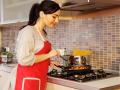 वजन कमी करण्यासाठी अशाप्रकारे शिजवा जेवण, लवकरच दिसेल फरक! - Marathi News | How steaming your food can help you lose weight | Latest health News at Lokmat.com