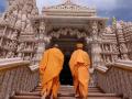 आखातातील सर्वांत मोठ्या मंदिराचे आज पंतप्रधान नरेंद्र मोदींच्या हस्ते उद्घाटन  - Marathi News | Prime Minister Narendra Modi inaugurated the largest temple in the Gulf today | Latest international News at Lokmat.com
