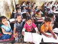 ४१ हजार विद्यार्थी गणवेशाच्या प्रतीक्षेत - Marathi News | 41 thousand students waiting for uniform | Latest nagpur News at Lokmat.com