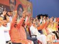 नवीन पक्षासाठी उद्धव ठाकरे लागले कामाला; कशी असेल नव्या शिवसेनेची नवी घटना? - Marathi News | Uddhav Thackeray starts work for new party; How will the new constitution of Shiv Sena be? | Latest maharashtra News at Lokmat.com