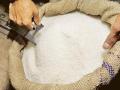 राज्यात शंभर लाख टन साखर शिल्लक - Marathi News | 100 lakh tunnes of sugar left in the state | Latest maharashtra News at Lokmat.com