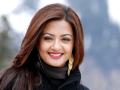 ‘हेट स्टोरी2’ची ‘ही’ बोल्ड अभिनेत्री बनणार आई! - Marathi News | surveen chawla announces her pregnancy with this adorable post | Latest filmy News at Lokmat.com