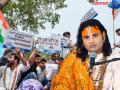 "तुम्ही शिकलात तर नोकरी मागाल, म्हणूनच सरकार..." NEET प्रकरणावर स्वामी अनिरुद्धाचार्यांचा घणाघात - Marathi News | NEET Paper Leak Spiritual Guru Swami Aniruddhacharya Slams Government Intentions | Latest national News at Lokmat.com