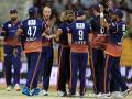 T10 लीगमध्ये युवराज सिंगच्या संघानं जिंकला जेतेपदाचा ताज - Marathi News | Maratha Arabians won by 8 wickets (with 16 balls remaining) against Deccan Gladiators in T10 finals | Latest cricket News at Lokmat.com