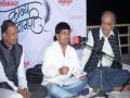 चंद्राच्या शीतल चांदण्यात शब्दसुमनांची बरसात - Marathi News | Kojagiri pornima celebrated at Lokmat office | Latest pune News at Lokmat.com