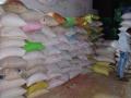 अवैधरित्या साठवलेला तांदूळ व गुटखा जप्त - Marathi News | Illegally stored rice and gutkha seized | Latest buldhana News at Lokmat.com
