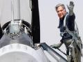 रतन टाटा... हॅपी लँडिंग कॅप्टन  - Marathi News | Ratan Tata Happy Landing Captain  | Latest business News at Lokmat.com