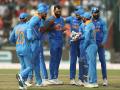 ICC World Cup 2019 : भारतीय संघासाठी 'दुसरी' जर्सी, मेन इन ब्लूची होणार ऑरेंज आर्मी! - Marathi News | ICC World Cup 2019 : Team India to wear orange as secondary jersey color in ICC World Cup | Latest cricket News at Lokmat.com