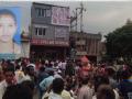 महिलेचा उपचारादरम्यान मृत्यू : नागपूरनजीकच्या कामठीत ‘रास्ता रोको’ - Marathi News | Woman died during treatment: Near Nagpur at Kamathi 'Rasta Roko' | Latest nagpur News at Lokmat.com