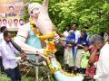 ठाण्यात आदिवासींनी साजरा केली वसुबारस - Marathi News | Tribal people in Thane celebrated Vasubars | Latest thane News at Lokmat.com