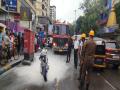 ठाण्यात धावत्या दुचाकीने घेतला पेट; दोघे बचावले - Marathi News | a running bike caught fire in thane both survived the fire has been brought under control informed by fire brigade | Latest thane News at Lokmat.com
