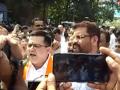 ठाण्यात राष्ट्रवादी काँग्रेसचे शिवसेनेविरोधात धरणे आंदोलन - Marathi News | ncp agitation against shivsena in thane | Latest thane Videos at Lokmat.com