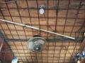 चोरी टाळण्यासाठी छताला जाळ्या - Marathi News | The roof network to prevent theft | Latest vasai-virar News at Lokmat.com