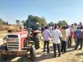 तुरीची मळणी करताना मजूर थ्रेशरमध्ये सापडला, जागीच मृत्यू - Marathi News | Labour trapped in thresher while threshing tur, died on the spot | Latest chandrapur News at Lokmat.com