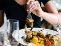 आरोग्य राखायचंय? जेवणानंतर 'या' गोष्टी टाळा - Marathi News | habits you must avoid after a meal | Latest health Photos at Lokmat.com